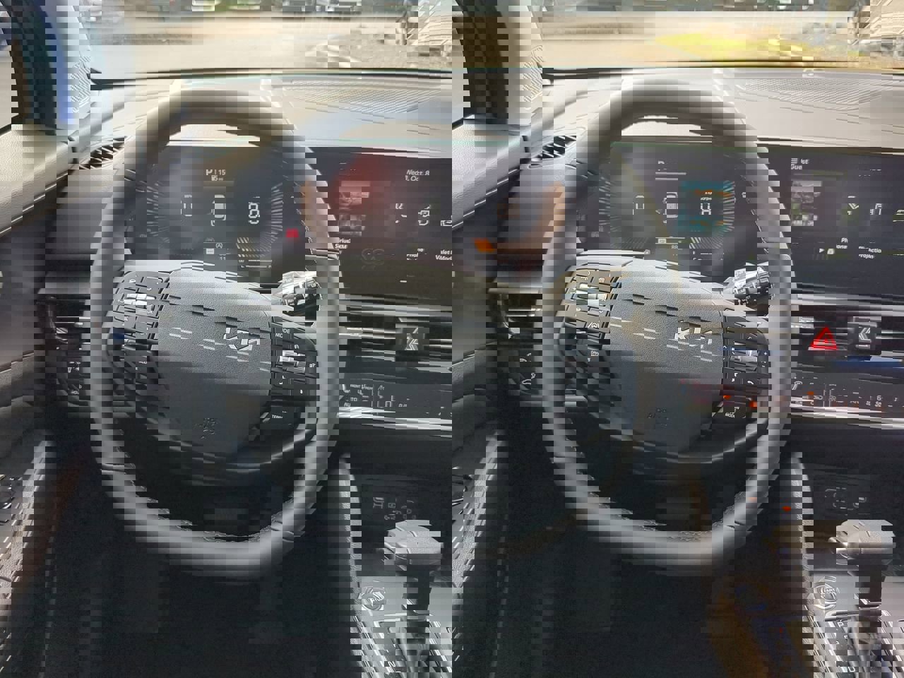 New 2026 Kia Sportage EX w/ EX Panorama Roof Package image 14