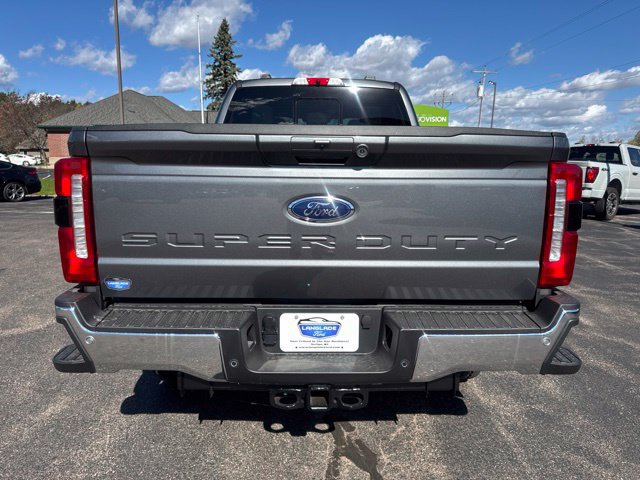 New 2026 Ford F250 XLT w/ XLT Premium Package AWD/4WD image 6