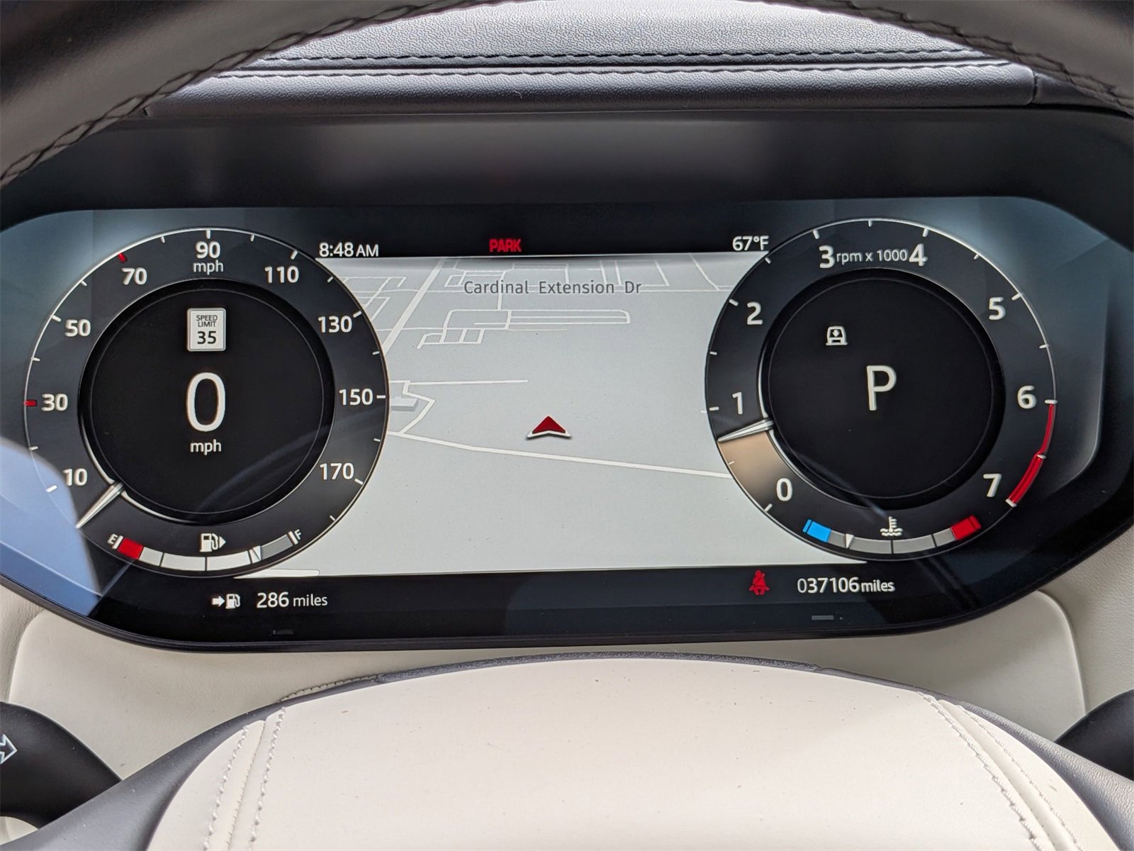 Used 2023 Land Rover Range Rover SE image 20