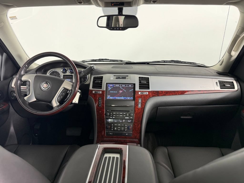 Used 2013 Cadillac Escalade EXT Premium AWD/4WD image 22