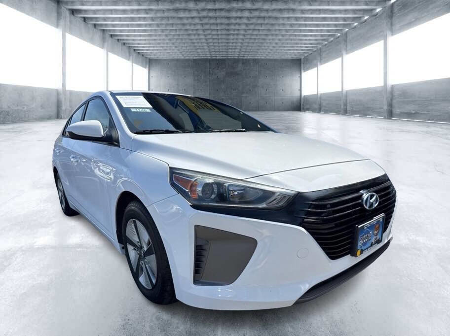 Used 2019 Hyundai Ioniq Blue FWD image 2