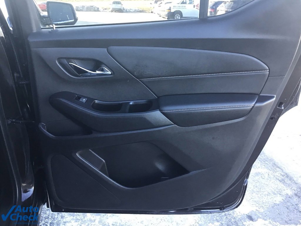 Used 2019 Chevrolet Traverse LT w/ LPO, Floor Liner Package image 16