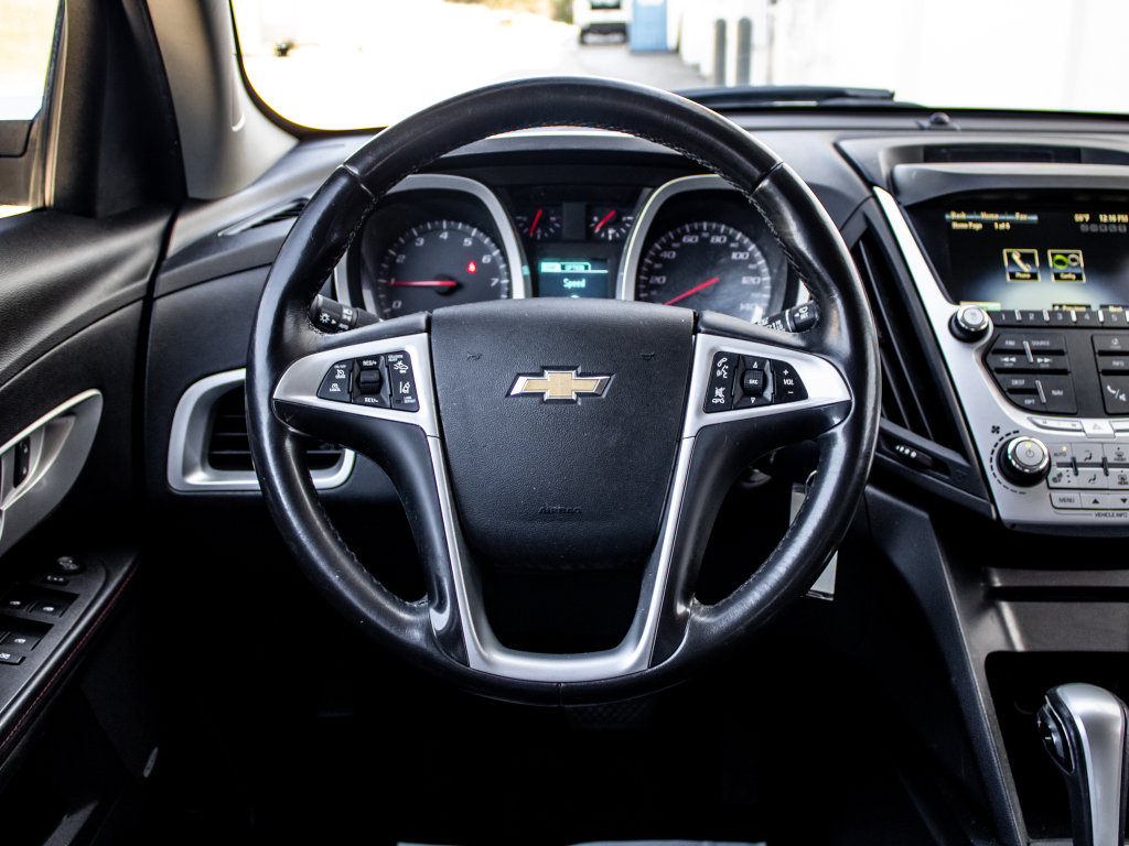 Used 2015 Chevrolet Equinox LTZ image 24