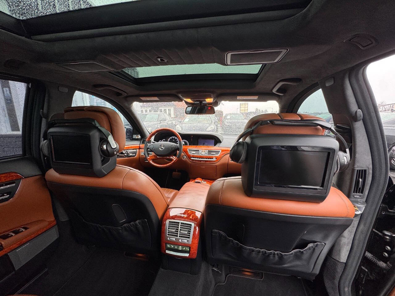 Used 2011 Mercedes-Benz S 600 image 23