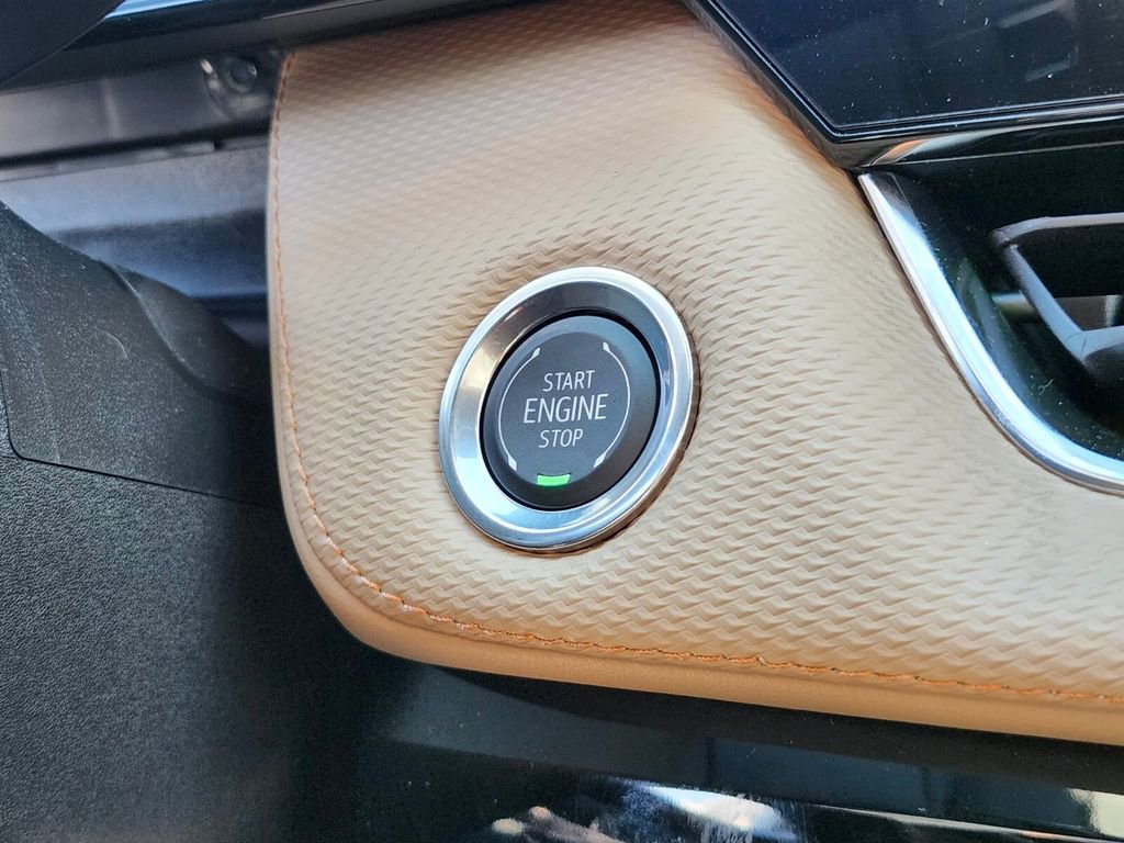 Used 2026 Chevrolet Equinox ACTIV w/ Convenience Package III image 22