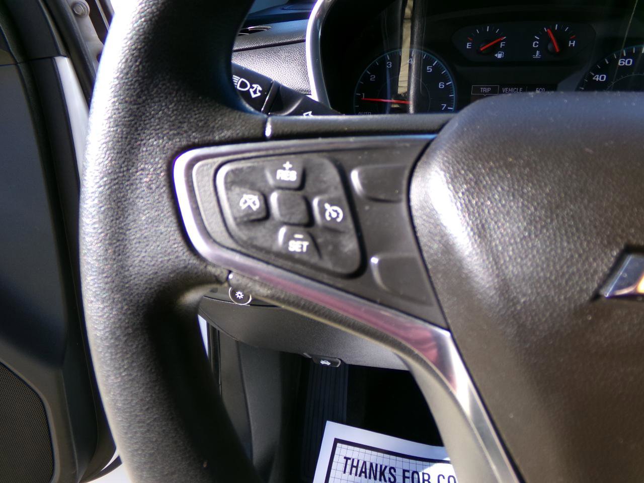 Used 2018 Chevrolet Equinox LT image 16