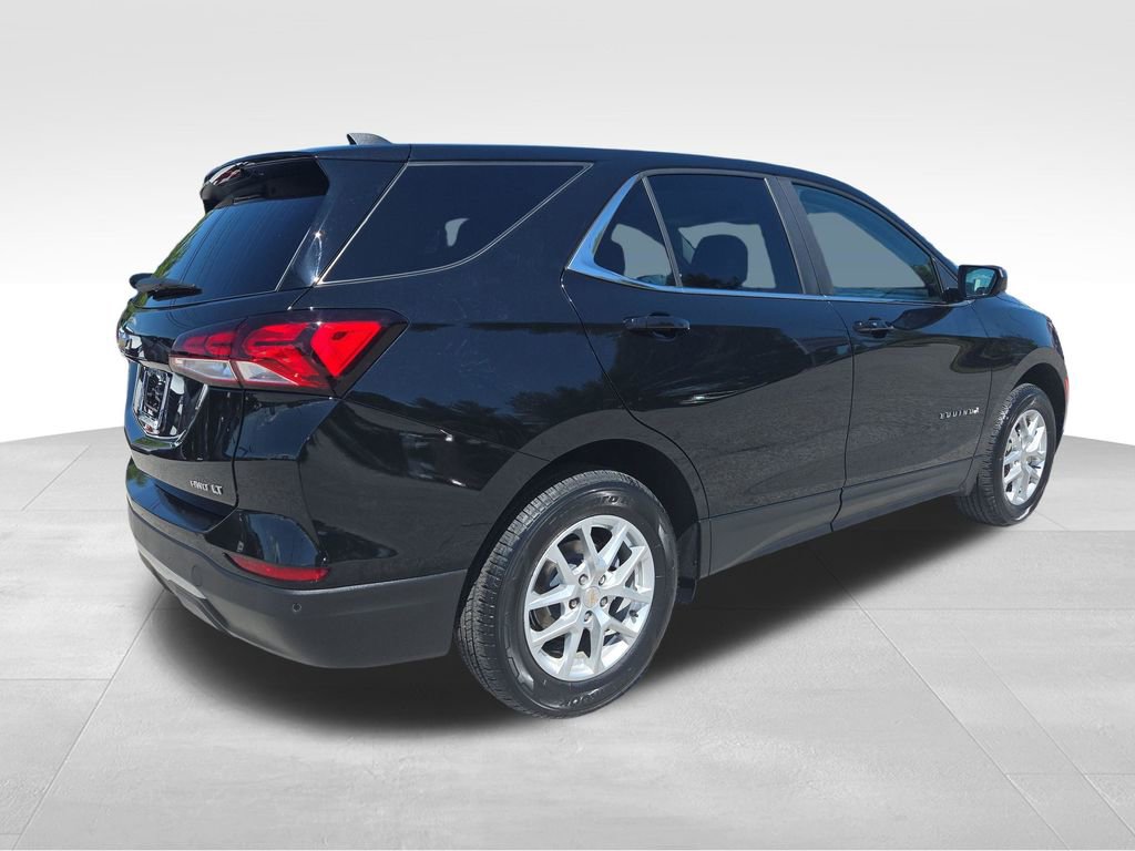 Used 2023 Chevrolet Equinox LT AWD/4WD image 6