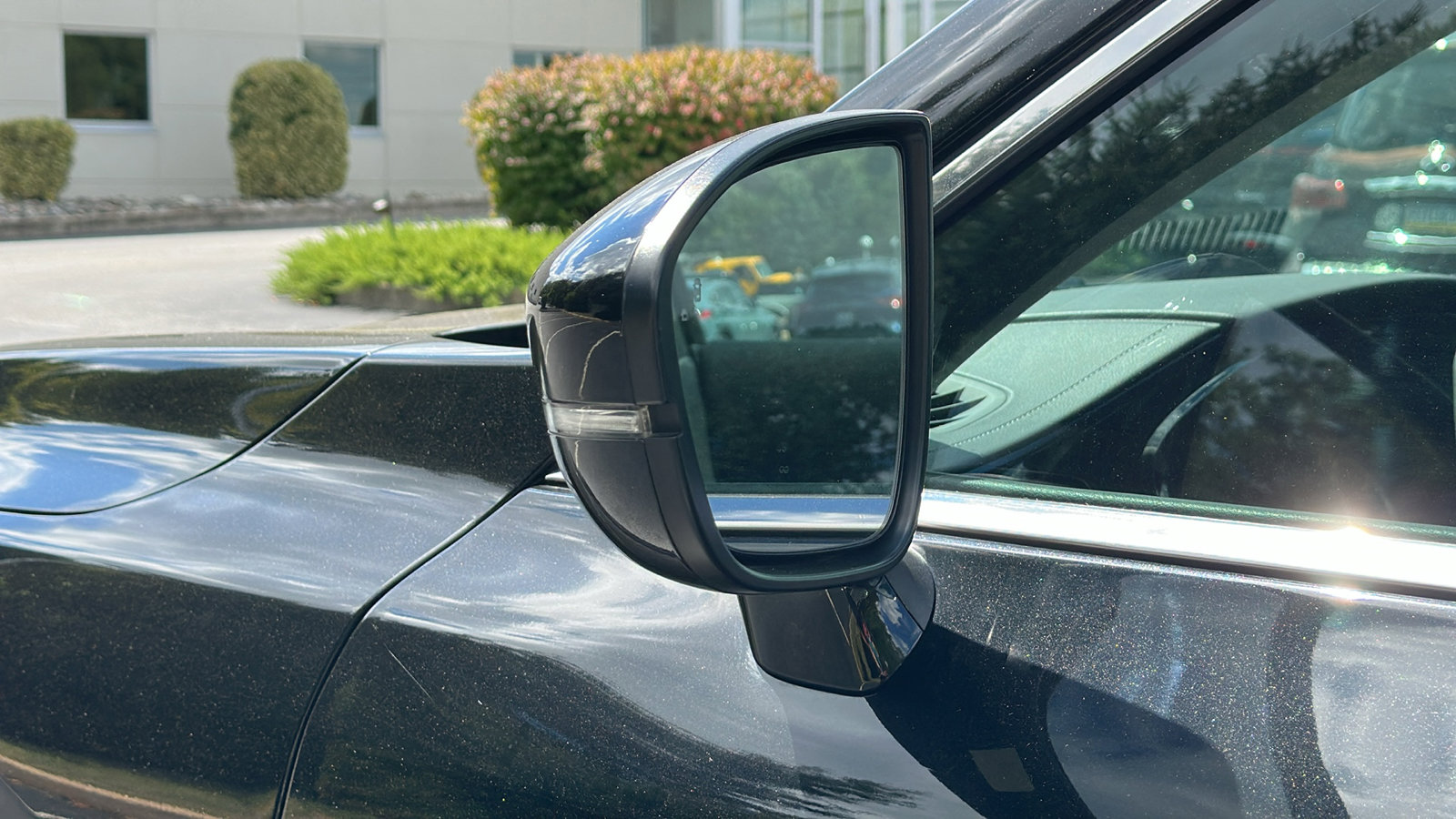 Certified 2024 INFINITI QX60 Pure image 11