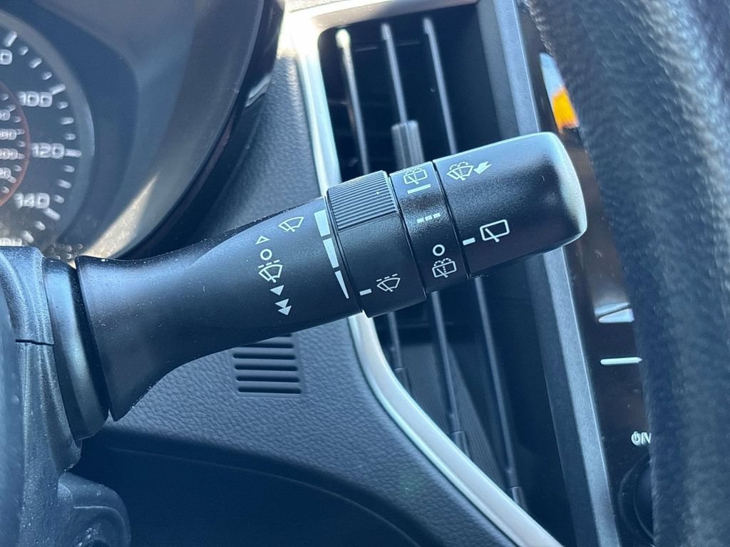 Certified 2021 Subaru Crosstrek 2.0i AWD/4WD image 31