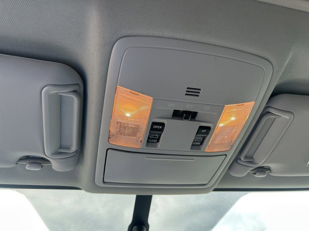 Used 2016 Toyota RAV4 XLE image 42