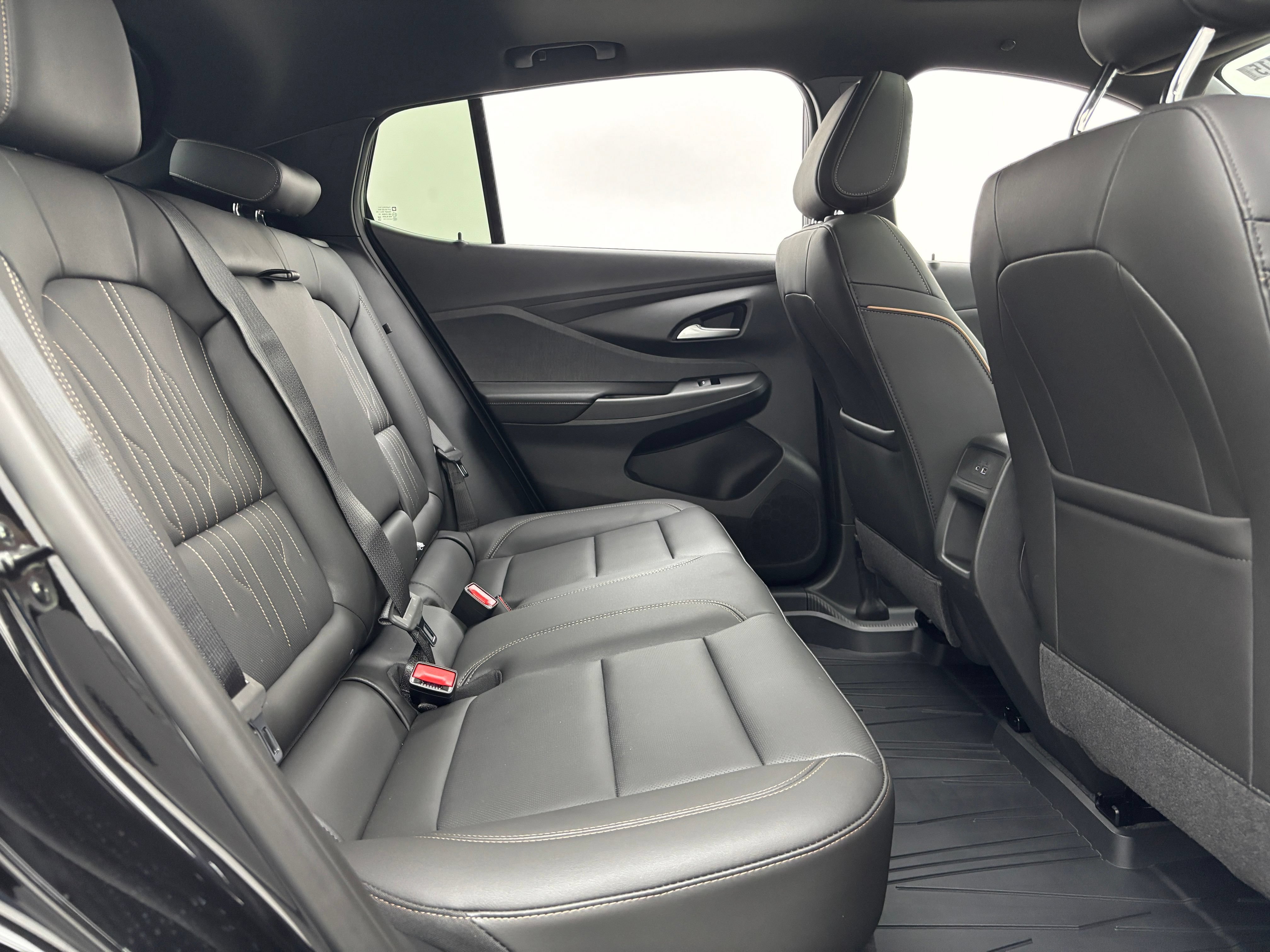 New 2026 Buick Envista Avenir FWD image 36