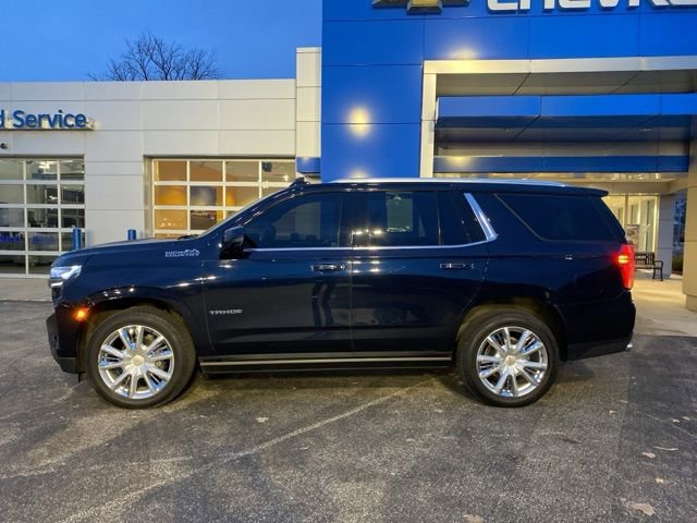 Used 2021 Chevrolet Tahoe High Country w/ Premium Package image 2