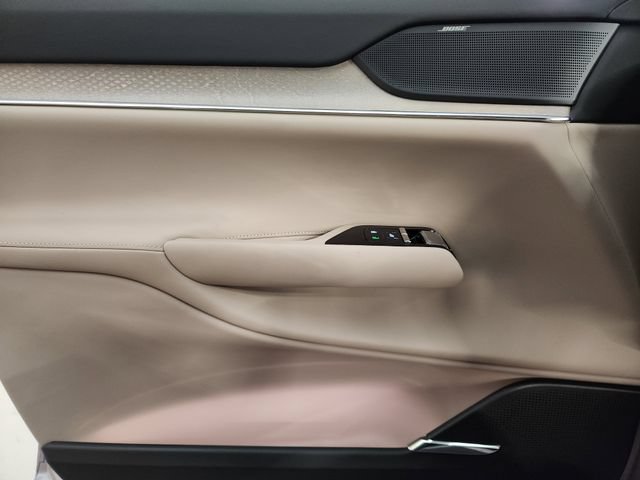 New 2026 Volvo EX90 Plus RWD image 20