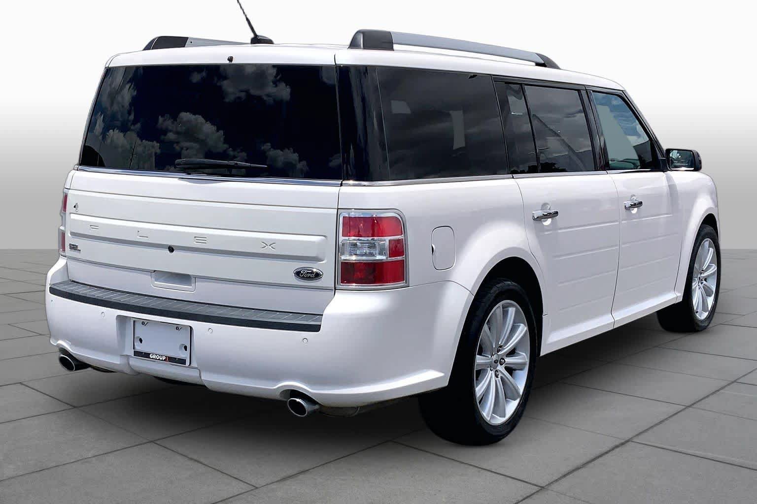 Used 2018 Ford Flex SEL w/ Equipment Group 202A FWD image 13