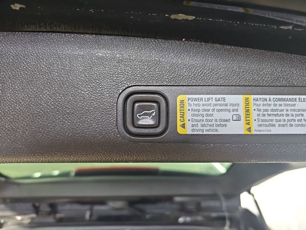 Used 2008 Chevrolet Suburban LT w/ LT Preferred Equipment Group image 18