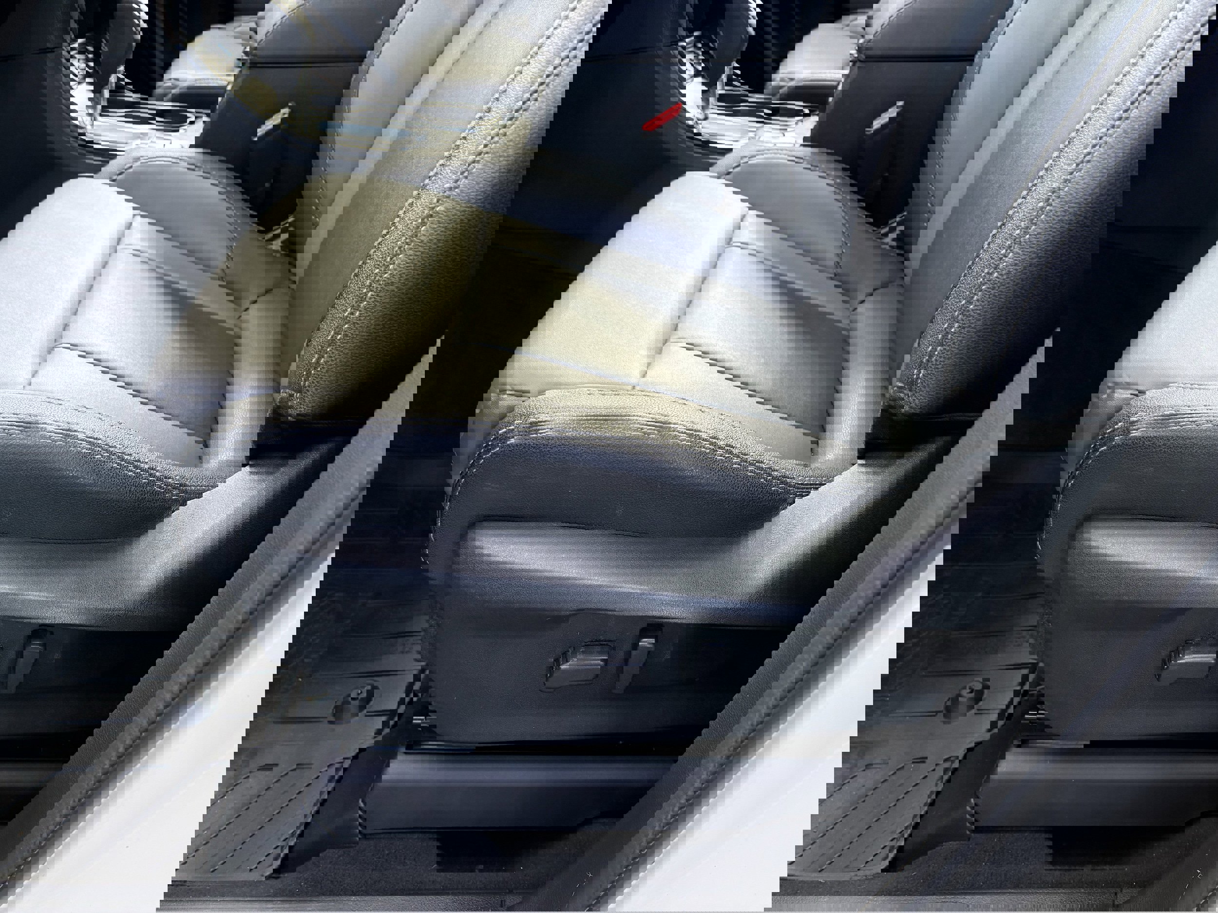 Used 2022 Subaru Ascent Onyx Edition image 30