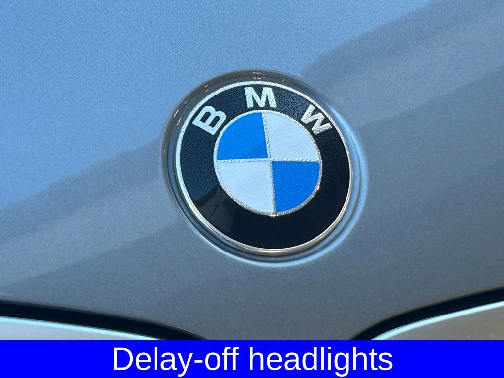 Used 2023 BMW 330i Sedan w/ Convenience Package image 18