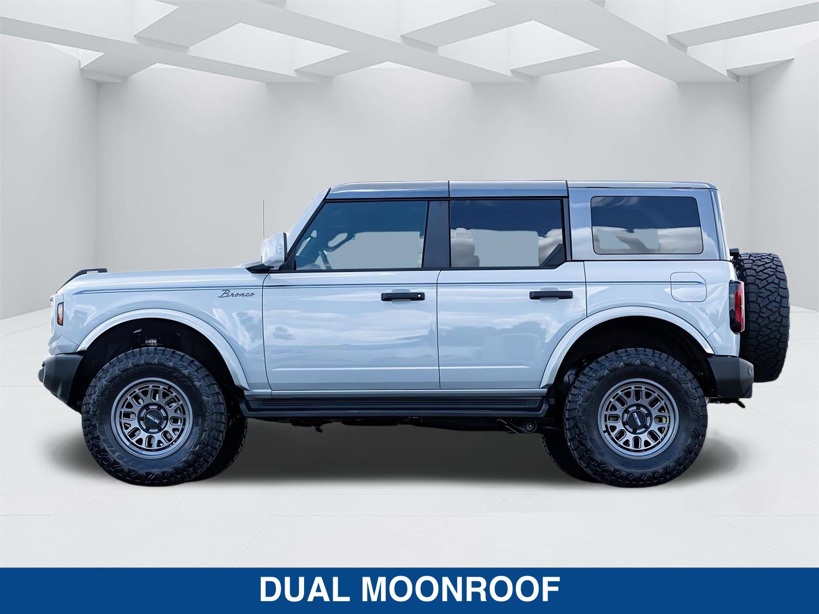 New 2026 Ford Bronco Outer Banks AWD/4WD image 8