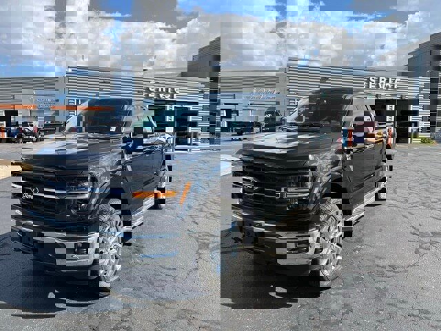 New 2024 Ford F150 XLT w/ Equipment Group 303A High image 4