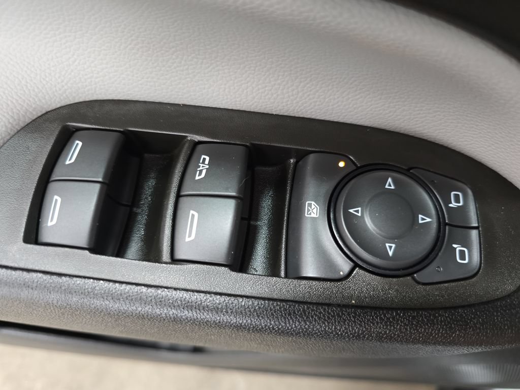Used 2024 Chevrolet Equinox LT AWD/4WD image 28
