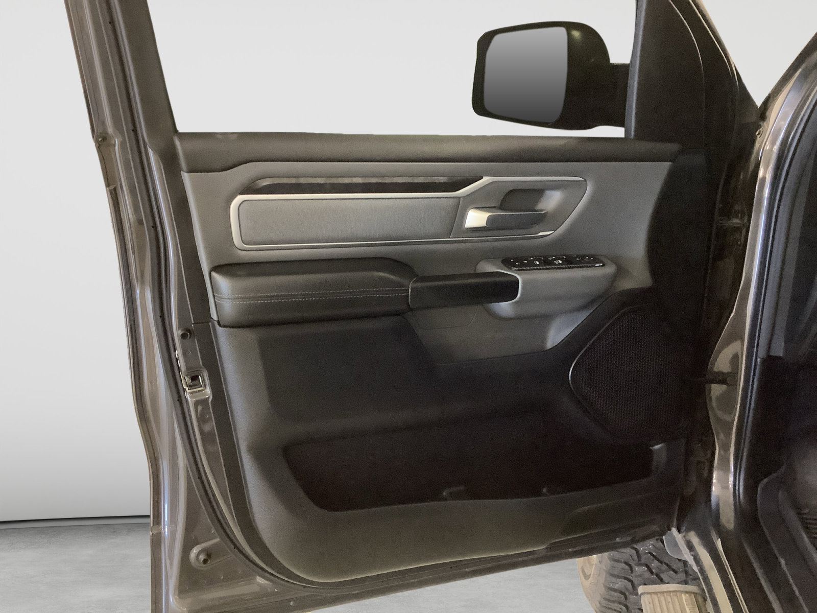 Used 2020 RAM 1500 Big Horn RWD image 11