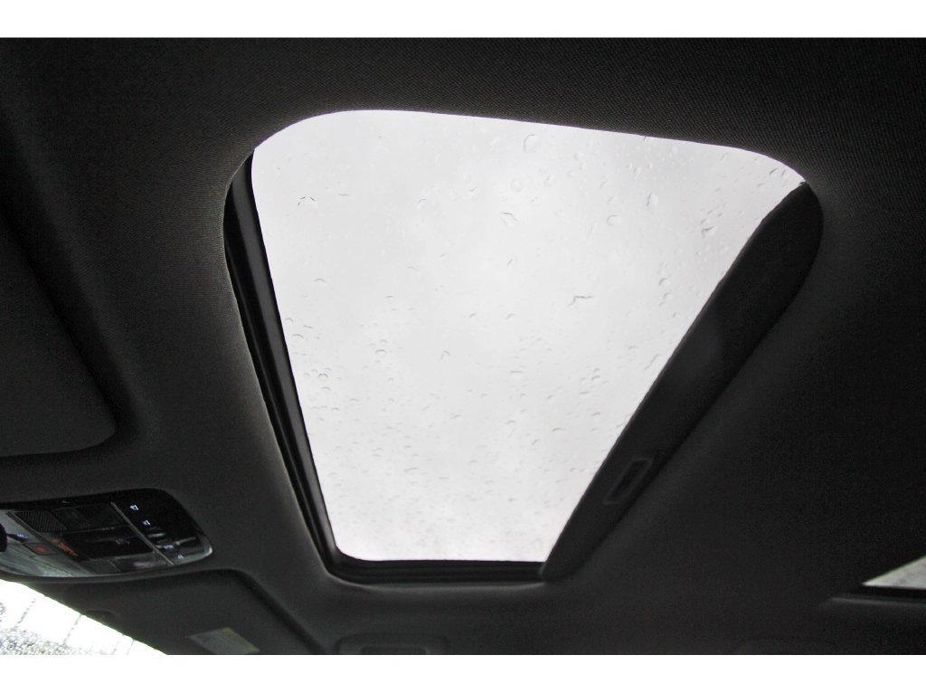 Used 2025 Hyundai Santa Fe Limited AWD/4WD image 26