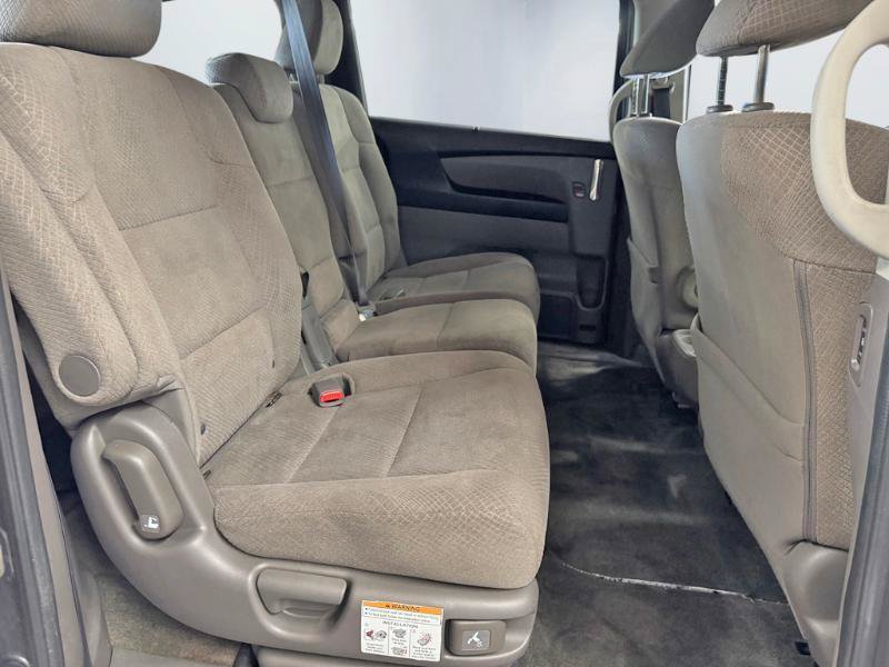 Used 2017 Honda Odyssey SE image 18