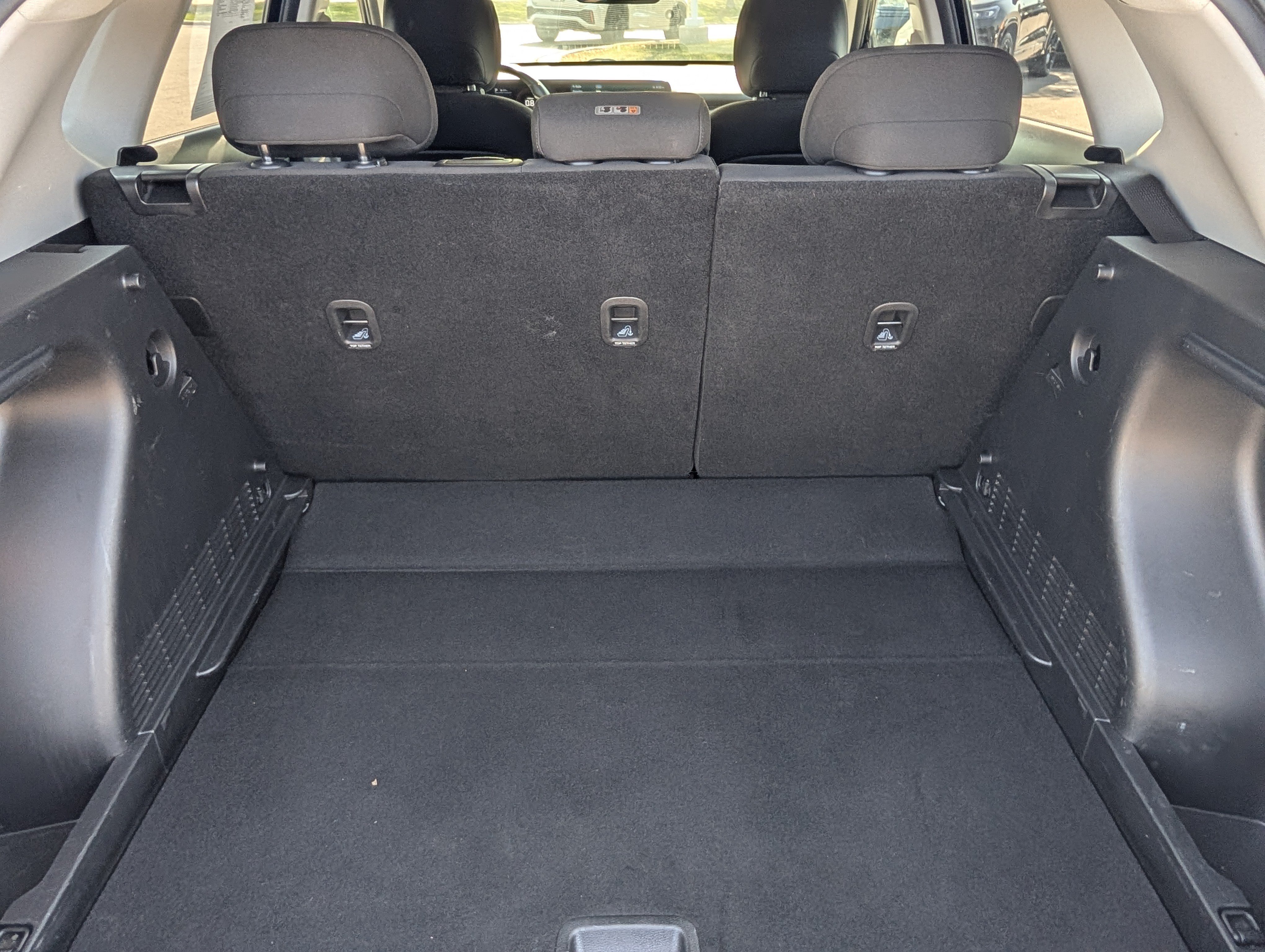 Used 2024 Hyundai Kona SEL AWD/4WD image 18