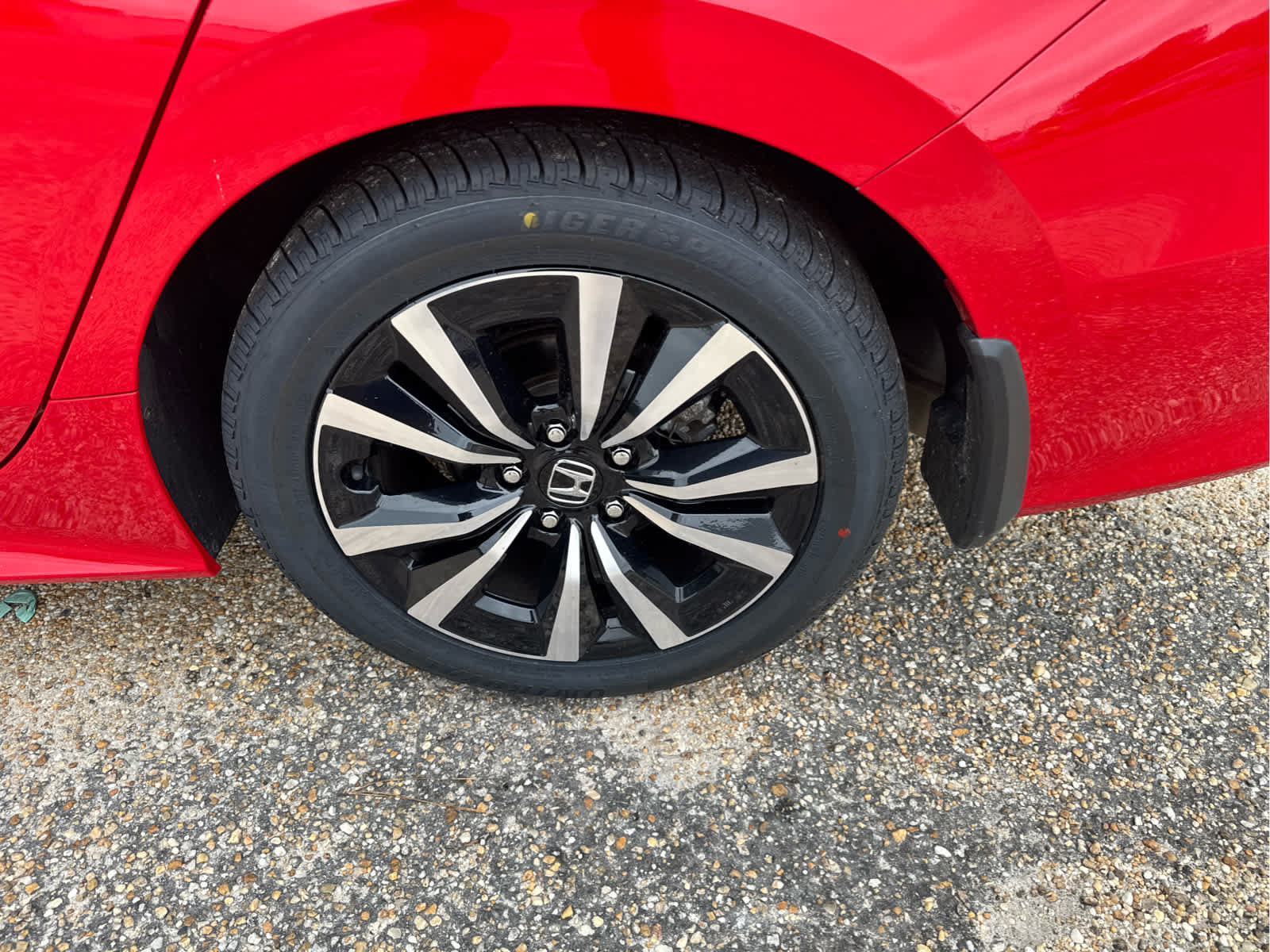 Used 2024 Honda Civic EX image 16
