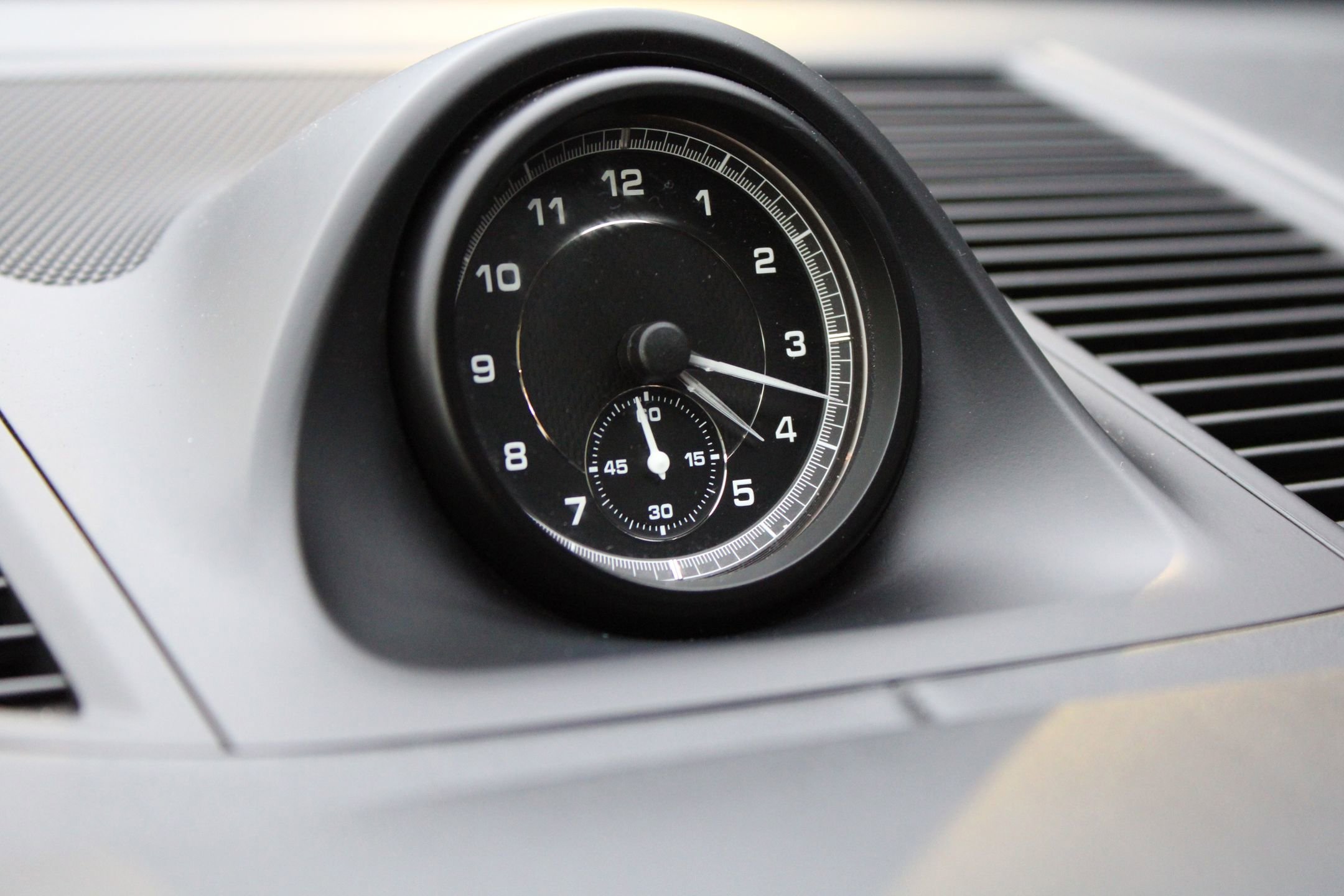 Certified 2023 Porsche Macan S image 22