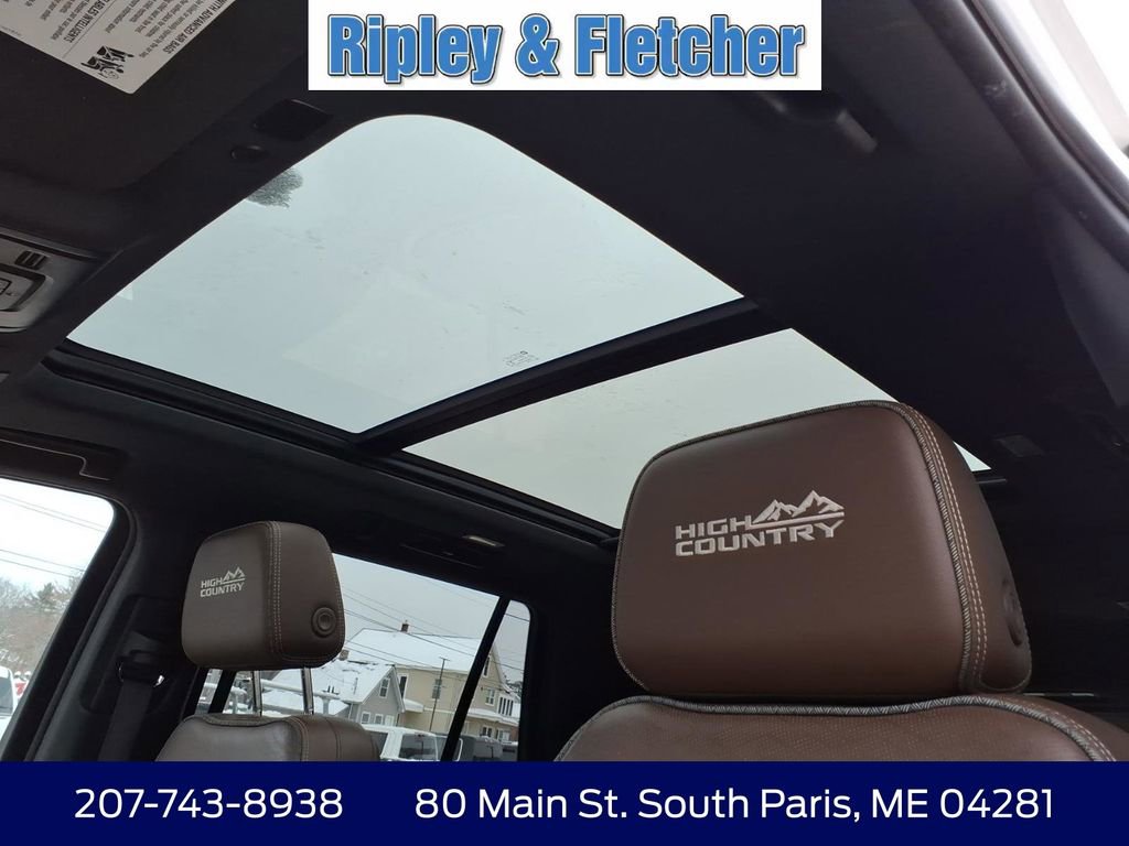 Used 2021 Chevrolet Tahoe High Country w/ Premium Package image 15