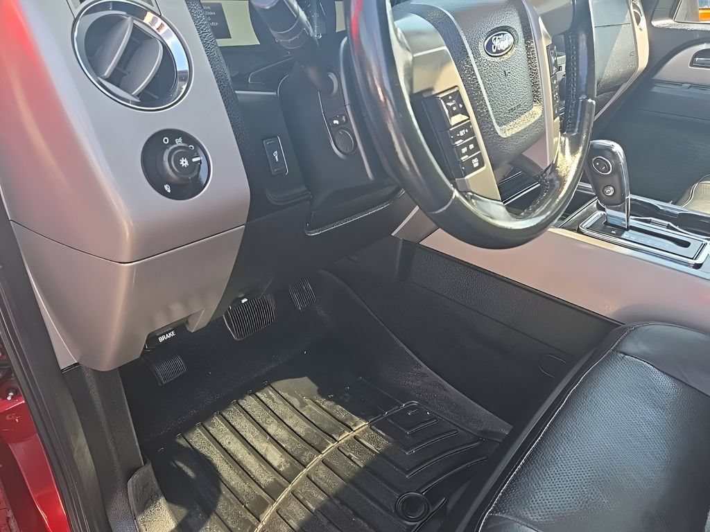Used 2017 Ford Expedition EL Limited w/ Equipment Group 301A AWD/4WD image 20