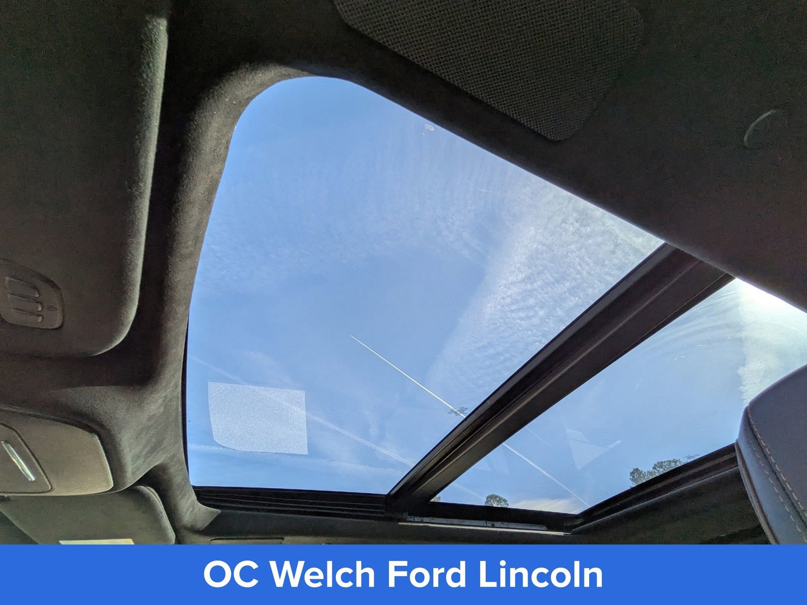 Certified 2025 Lincoln Navigator L Black Label image 26