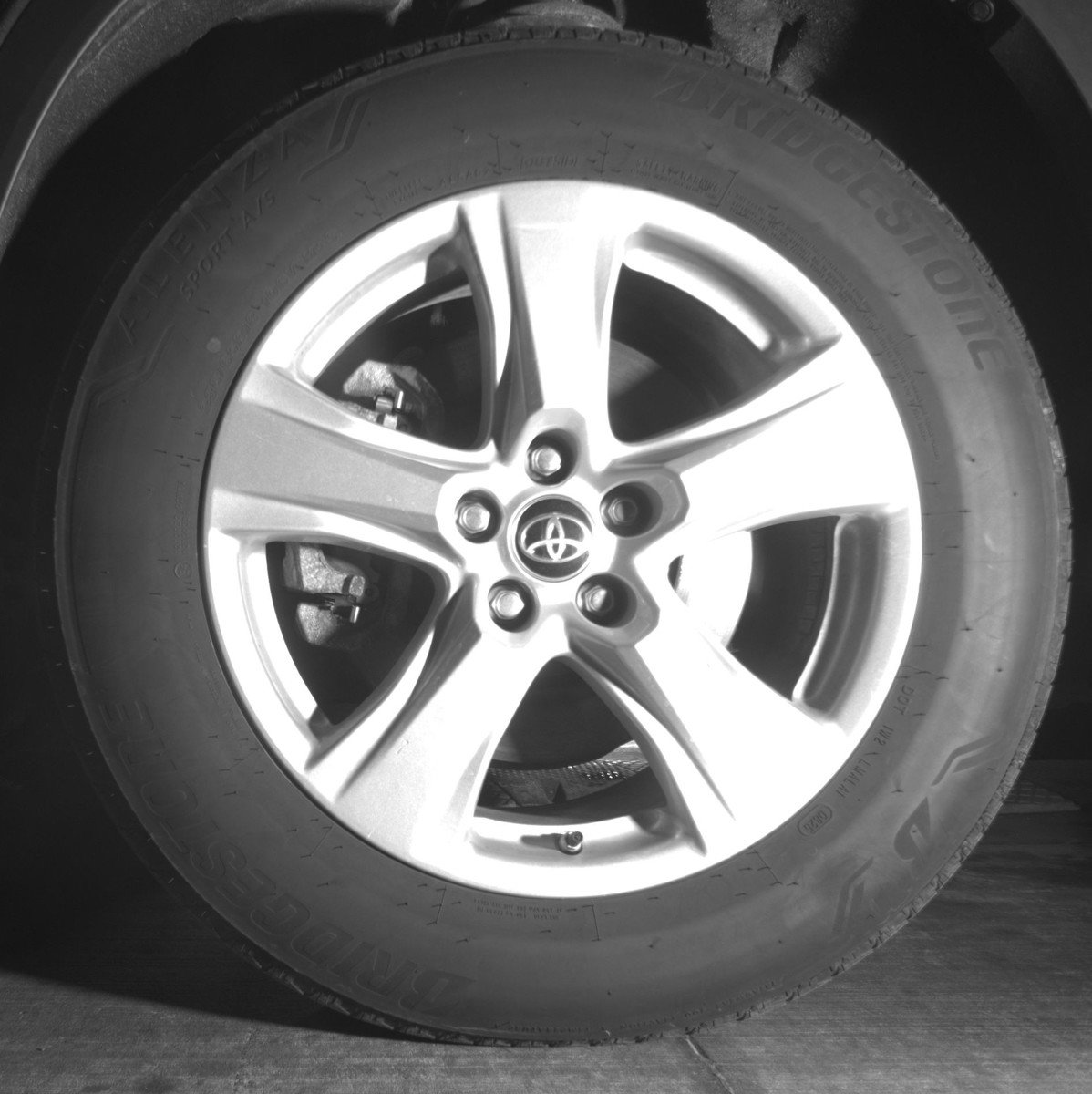 Used 2025 Toyota Highlander LE image 11