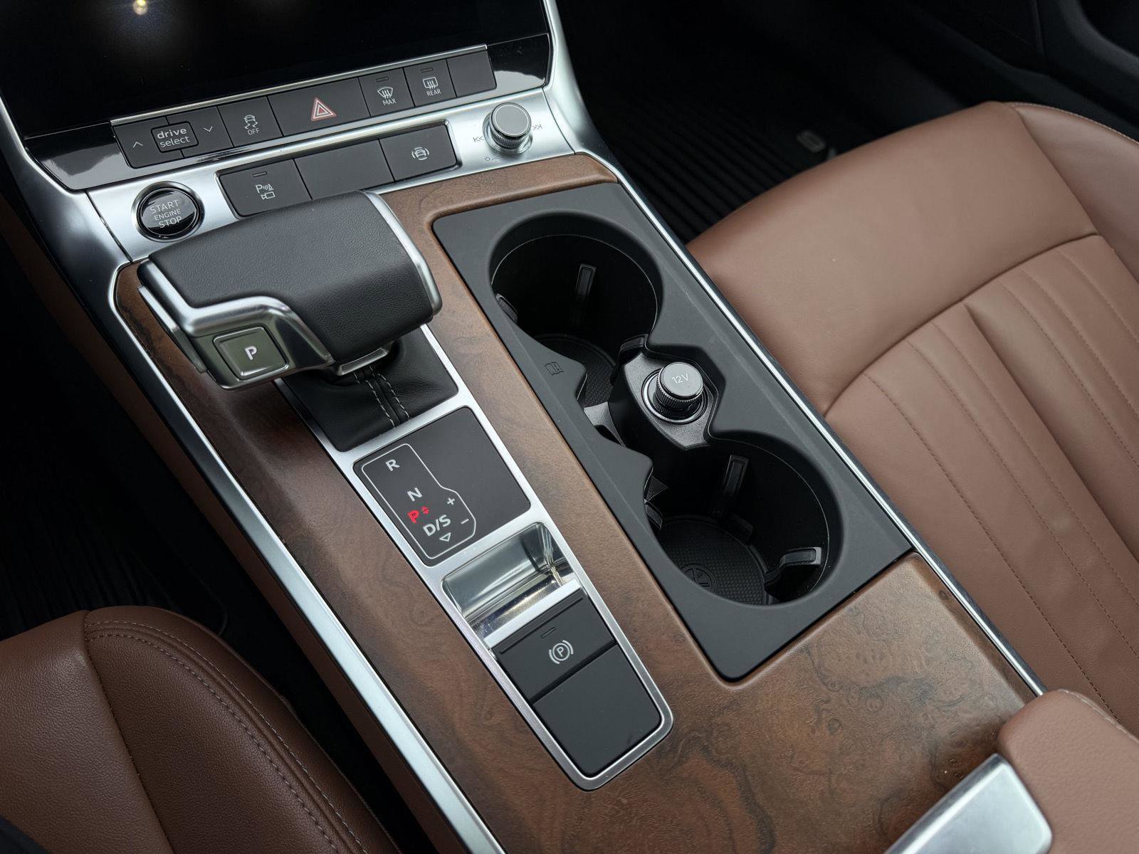 Used 2023 Audi A6 2.0T Premium w/ Convenience Package image 17