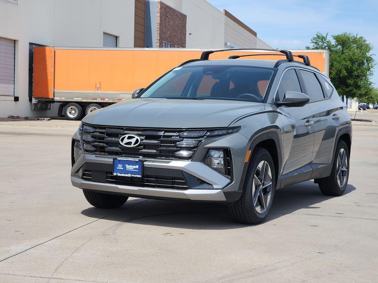 New 2026 Hyundai Tucson SEL image 2