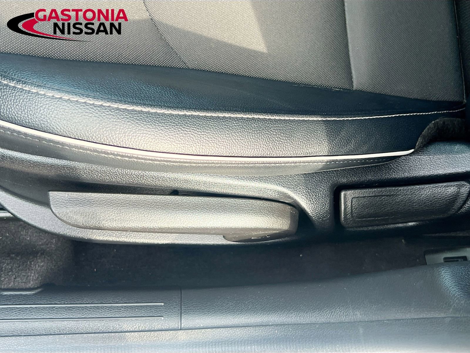 Used 2023 Kia Forte GT-Line w/ GT-Line Premium Package image 26