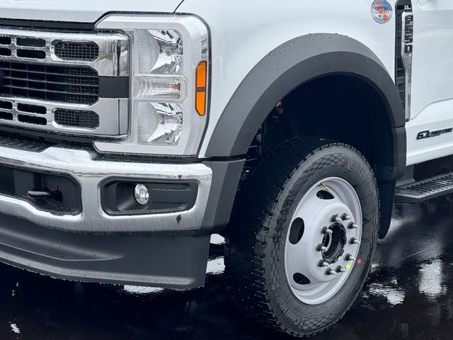 New 2025 Ford F550 4x4 Regular Cab Super Duty image 6