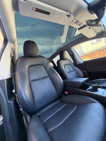 Used 2020 Tesla Model Y Long Range AWD/4WD image 15