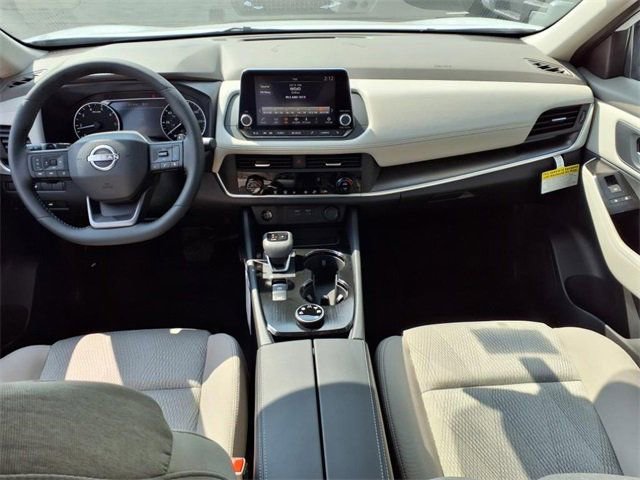 New 2025 Nissan Rogue SV image 6