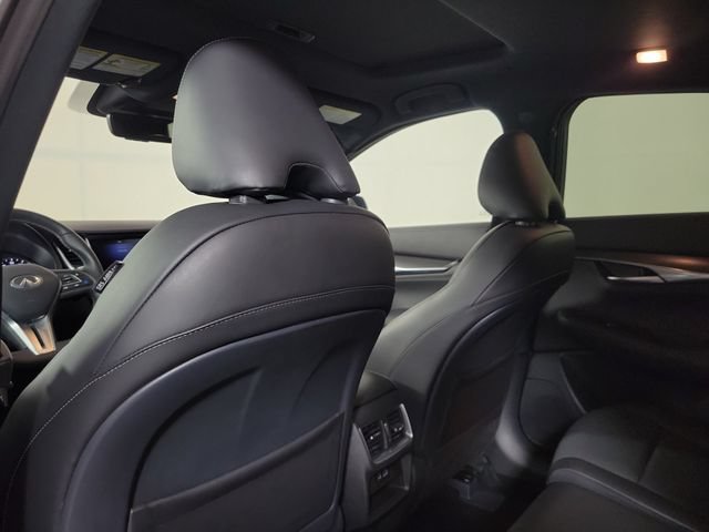 Certified 2025 INFINITI QX55 Luxe w/ Cargo Package AWD/4WD image 13