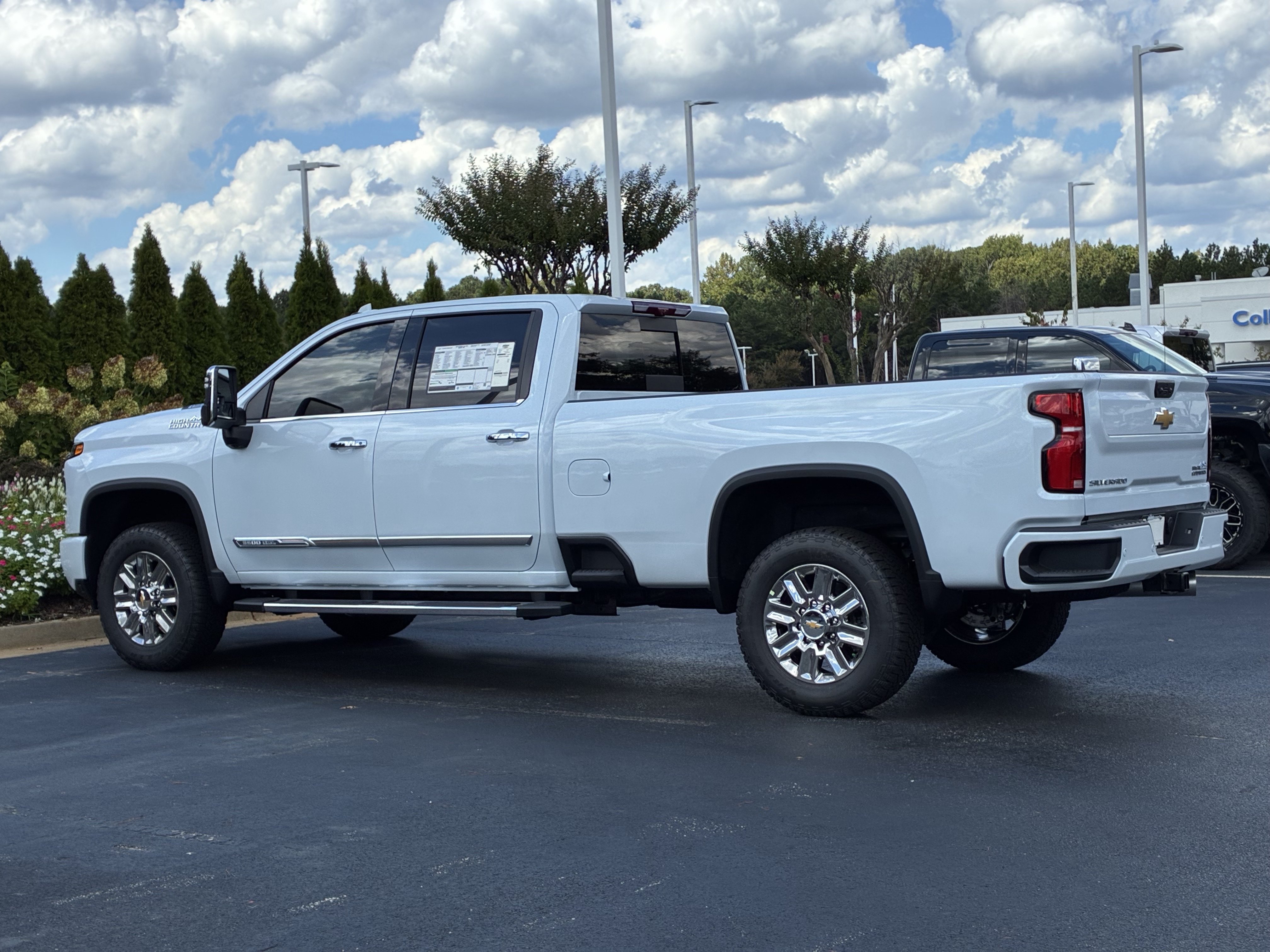 New 2026 Chevrolet Silverado 3500 High Country w/ High Country Premium Package AWD/4WD image 10