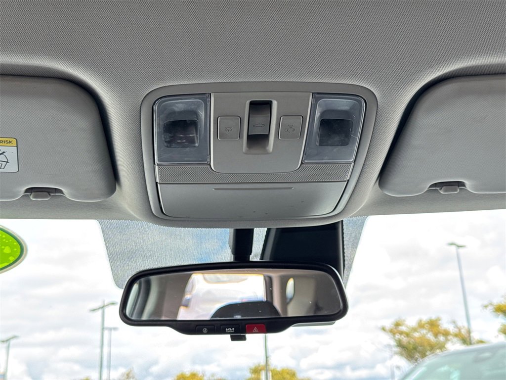 Used 2023 Kia Soul EX image 25