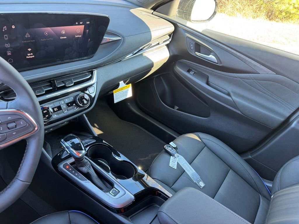 New 2026 Buick Envista Sport Touring FWD image 28