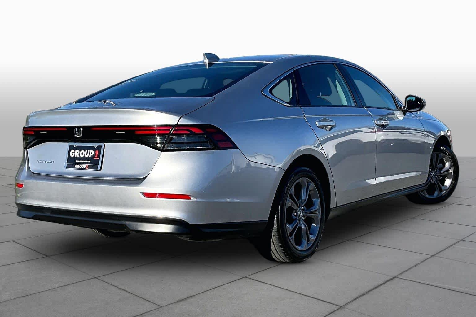Used 2024 Honda Accord EX image 12