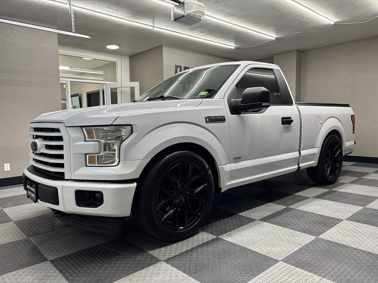 Used 2017 Ford F150 XL w/ XL Power Equipment Group AWD/4WD image 2