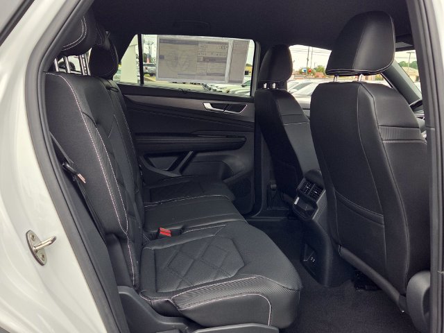 New 2026 Volkswagen Atlas Cross Sport SE FWD image 15