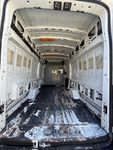 Used 2015 Ford Transit 350 148 High Roof Extended image 12