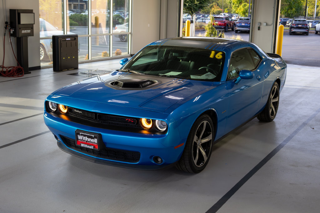 Used 2016 Dodge Challenger R/T