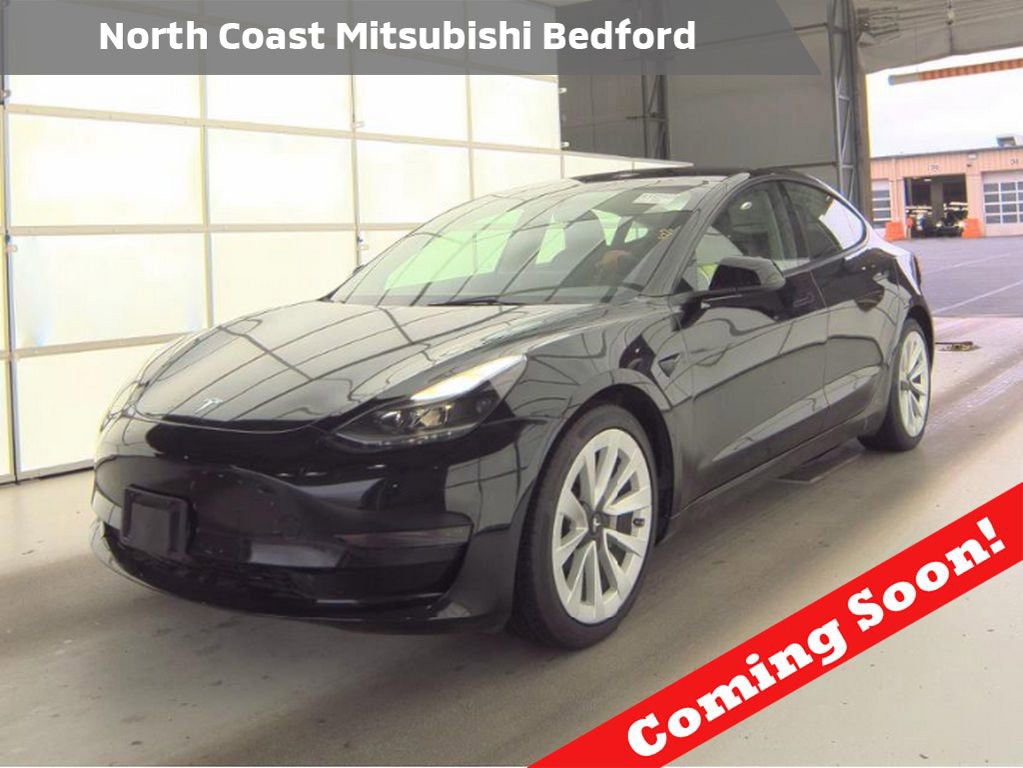 Used 2023 Tesla Model 3 Standard Range RWD image 1